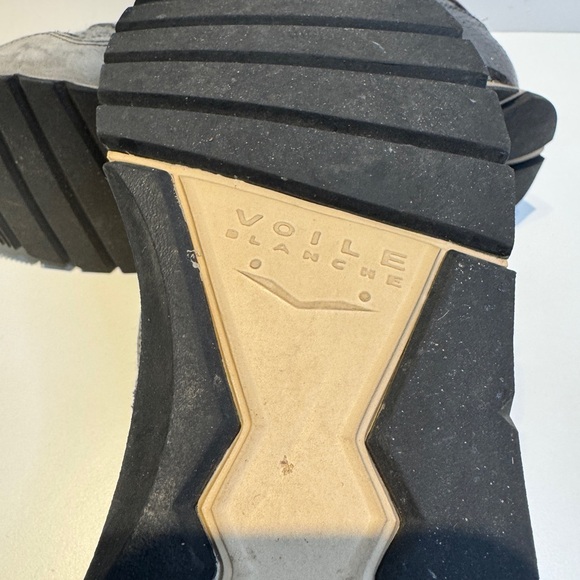 Voile Blanche Gray and Cream Women's Sneakers - Picture 6 of 8